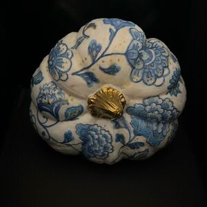 Pumpkin Decoupage Blue & White Pattern with Gold Stem